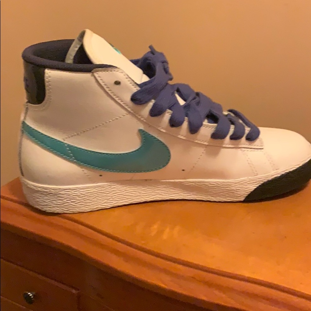 Nike blazers shoes